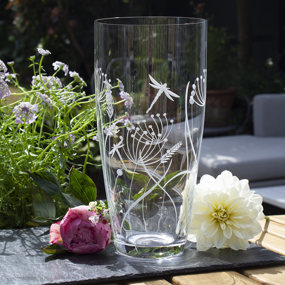 Daffodils Tall Vase 250mm (Gift Boxed) | Royal Scot Crystal